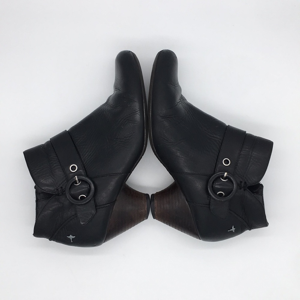 PIKOLINOS Cuba Black Leather Ankle Zip Booties 8